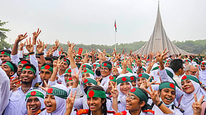 দুর্নীতিমুক্ত, সাম্যের বাংলাদেশের প্রত্যয় জাতীয় স্মৃতিসৌধে