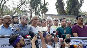 বিদ্যুতে ‘লুটপাট সমন্বয়’ জনগণের পকেট মেরে: গয়েশ্বর