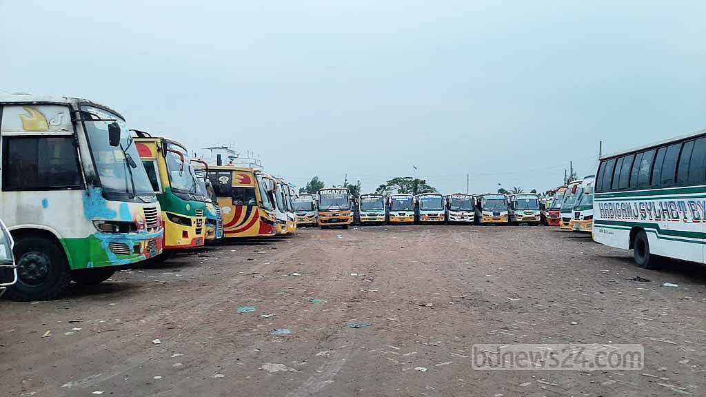 হবিগঞ্জে ১৪ ঘণ্টা পর কর্মবিরতি ভাঙল পরিবহন শ্রমিকরা