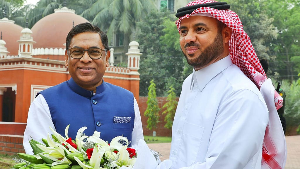 কেরানীগঞ্জের হানাফিয়া মসজিদ পরিদর্শনে সৌদি রাষ্ট্রদূত