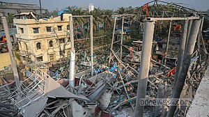 ‘অব্যবস্থাপনা ছিল’ সীমা অক্সিজেন প্ল্যান্টে, ‘ছিল না’ দক্ষ জনবল