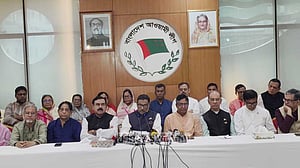‘মাছ মাংস চাল’র বক্তব্য জাকিরের না প্রথম আলোর, প্রশ্ন কাদেরের