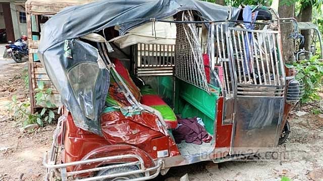 সাত জেলায় সড়কে ৮ জনের প্রাণহানি