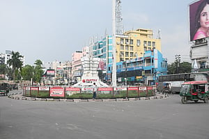 নাম বদলালে কী হয়