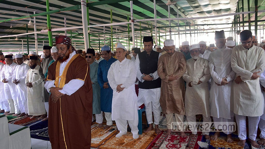 চট্টগ্রামের ঈদের প্রধান জামাত জমিয়তুল ফালাহ মসজিদে