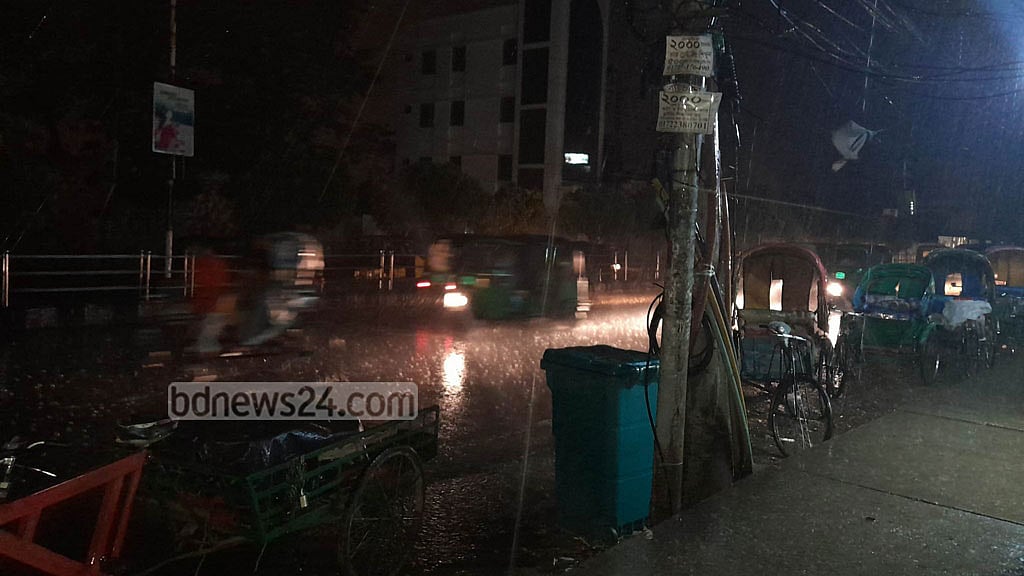 উত্তর-পূর্বাঞ্চলে ভারি বৃষ্টির আভাস, বাড়তে পারে নদীর পানি
