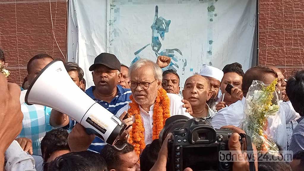সাড়ে ৪ মাস পর মুক্ত রিজভী
