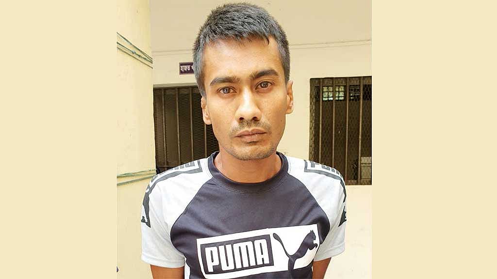 বৃদ্ধাকে ধর্ষণের অভিযোগে যুবক আটক