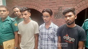 জাপানি পর্যটকের টাকা ছিনতাই: জবানবন্দি দিলেন একজন
