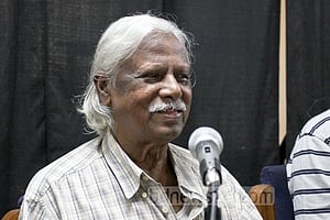 জাফরুল্লাহ চৌধুরী রেখে গেলেন বিরল এক জীবনদর্শন