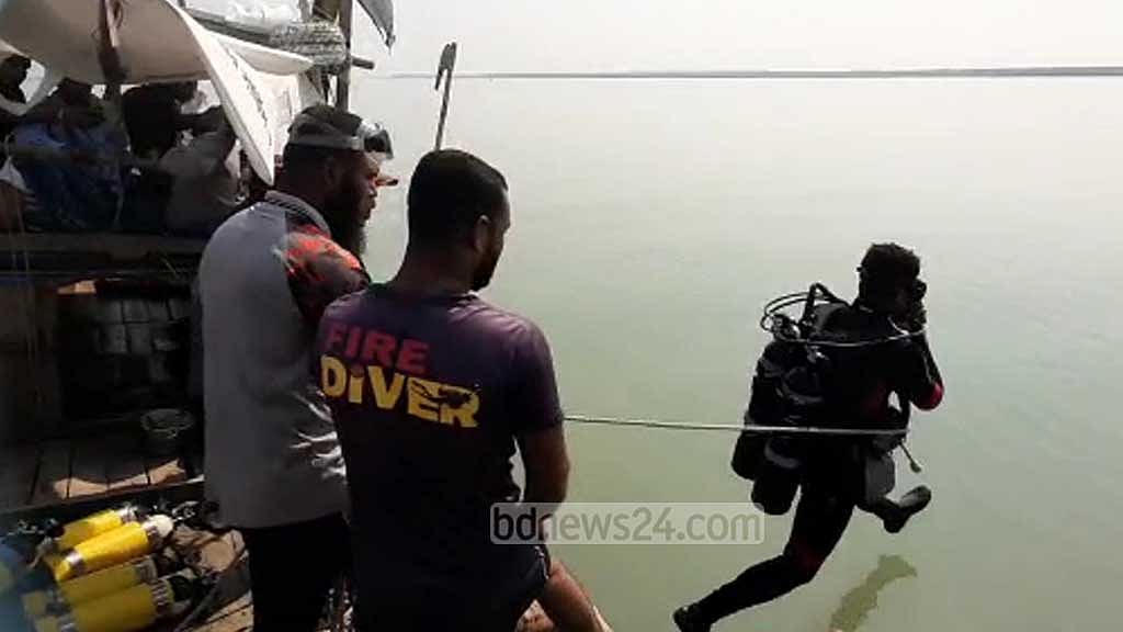 পটুয়াখালীতে ট্রলার ডুবি: নিখোঁজ চারজনের সন্ধান মেলেনি