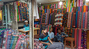 ঈদ বাজারে বাবুরহাটে দীর্ঘশ্বাস