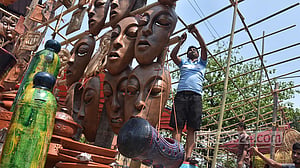 মেলার আগেই সরগরম লালদিঘী মাঠ, বলী খেলা মঙ্গলবার