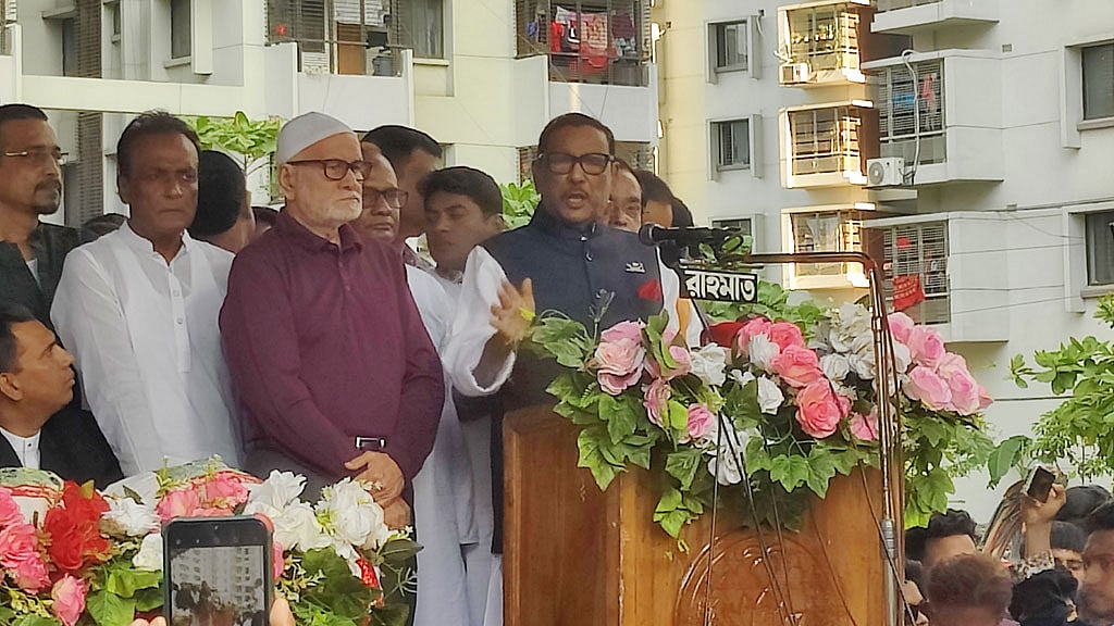আন্দোলনে ‘ব্যর্থ’ হয়ে বিএনপি বঙ্গবাজারে আগুন দিল কি না, সন্দেহ কাদেরের