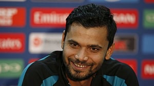 এমসিসির আজীবন সদস্যপদ পেলেন মাশরাফি