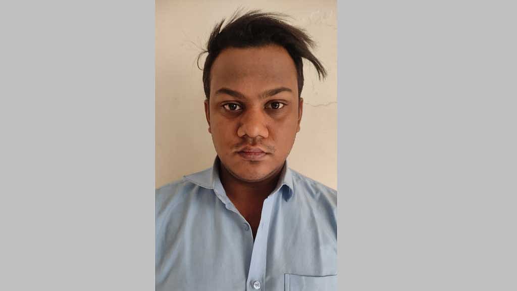 ডয়চে ভেলেকে সাক্ষাৎকার দেওয়া নাফিজ আলম পুরনো মামলায় গ্রেপ্তার