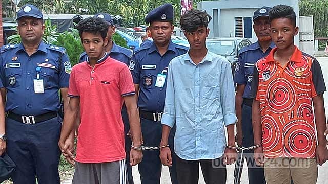 ময়মনসিংহে দুই অটোচালক খুন ছিনতাইয়ে বাধা দেওয়ায়: পুলিশ