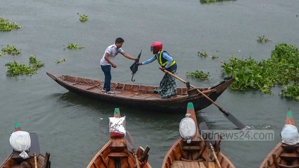 তাপপ্রবাহ কেবল চট্টগ্রামে, ঝড়বৃষ্টি অধিকাংশ জেলায়
