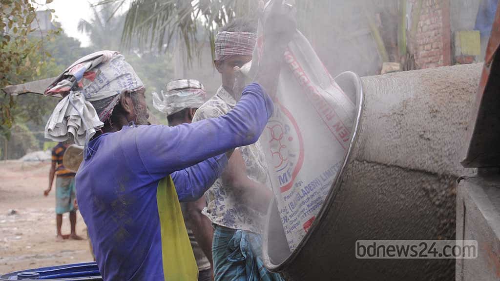 নির্মাণ খাতে নিরাপদ পরিবেশ আসবে কবে?
