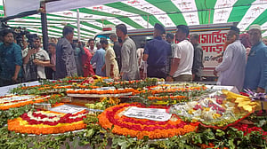 নিজের হাতেগড়া গণস্বাস্থ্যে শেষবার জাফরুল্লাহ, অশ্রু-ফুলে বিদায়
