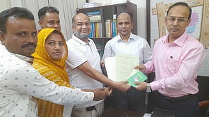 গাজীপুর সিটি নির্বাচন: ৯ মেয়র প্রার্থীসহ ৩৯৮ জনের মনোনয়নপত্র সংগ্রহ