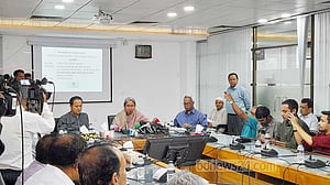 এসএসসি: ২৬ এপ্রিল থেকে ২৩ মে সব কোচিং সেন্টার বন্ধ