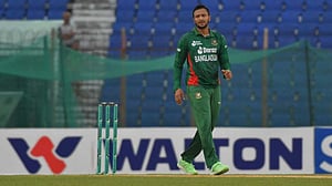 মার্চের সেরার লড়াইয়ে সাকিব