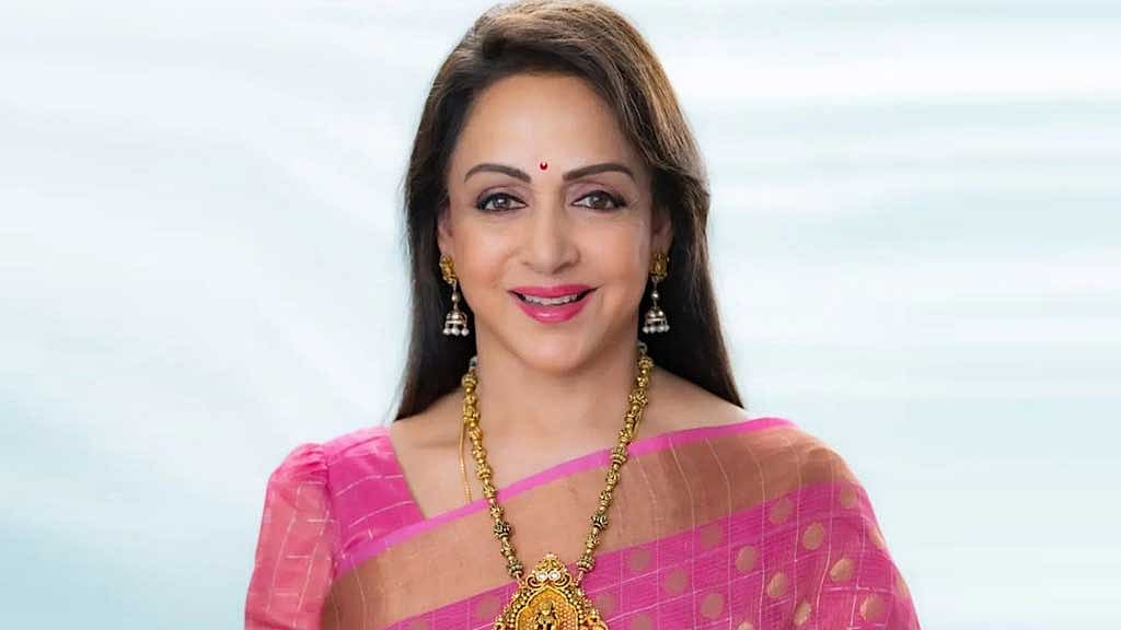 বয়স হলেই অভিনেত্রীদের ভুলে যায় বলিউড: হেমা মালিনী