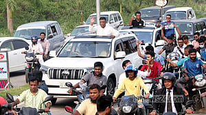শোভাযাত্রায় আনোয়ারুজ্জামান; বললেন, ‘কোনো বিভেদ নেই’