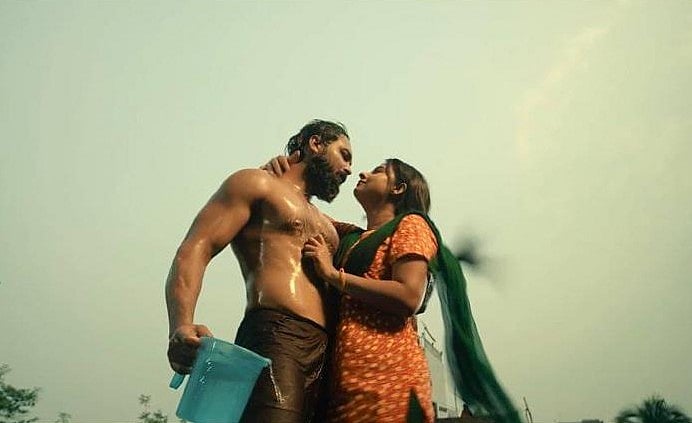 আদর-বুবলীর ‘লোকাল’ আসছে ঈদে
