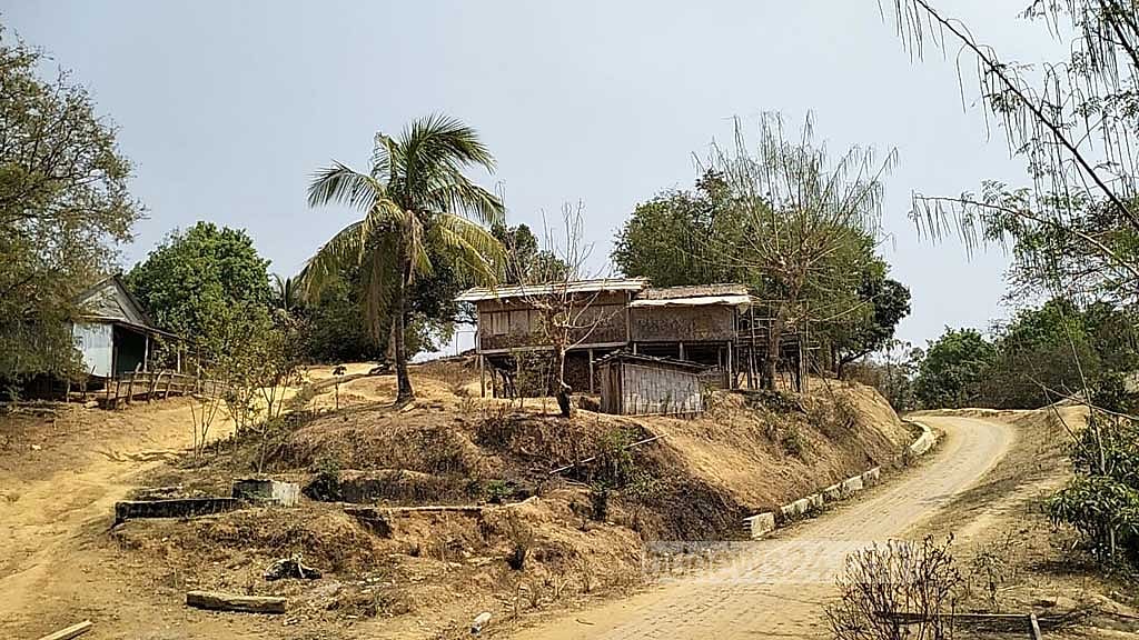 বান্দরবানে ৮ খুন: নেপথ্যে কী?