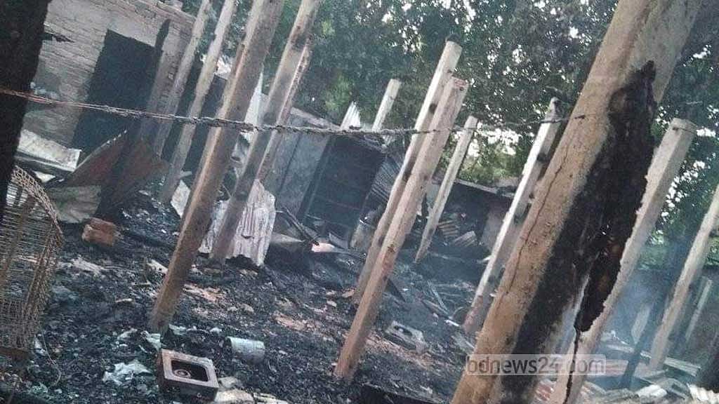 চকরিয়ায় বসতঘরের আগুনে শিশুর মৃত্যু