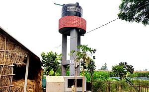 বীরগঞ্জে সুপেয় পানি সংকট