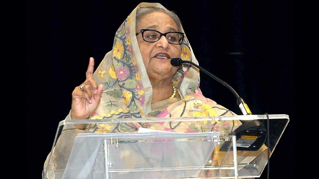 অগ্নিসন্ত্রাসীরা যেন ক্ষমতায় ফিরতে না পারে: শেখ হাসিনা
