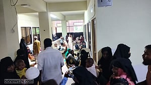 ঝুঁকিপূর্ণ সেন্ট মার্টিনের ‘সাড়ে ৫ হাজার লোক’ আশ্রয়কেন্দ্রে