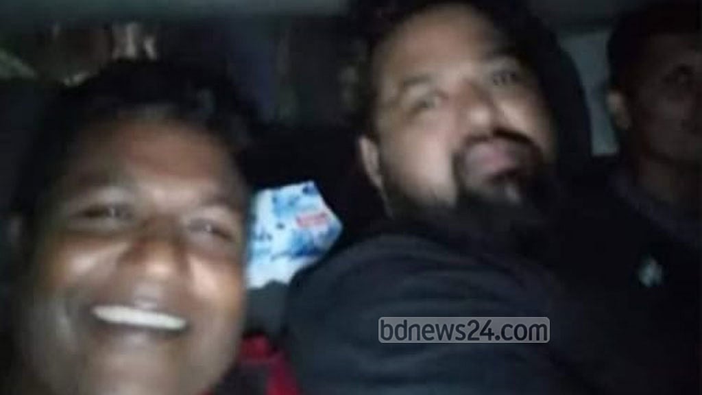 ‘নৌকার কর্মীদের ওপর হামলা’: বরিশালে ছাত্রলীগের নেতাসহ আটক ১০