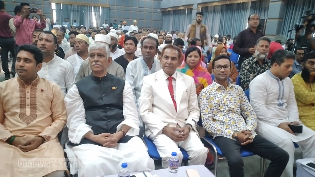 ইভিএম নিয়ে দুশ্চিন্তায় আওয়ামী লীগের আজমত উল্লা