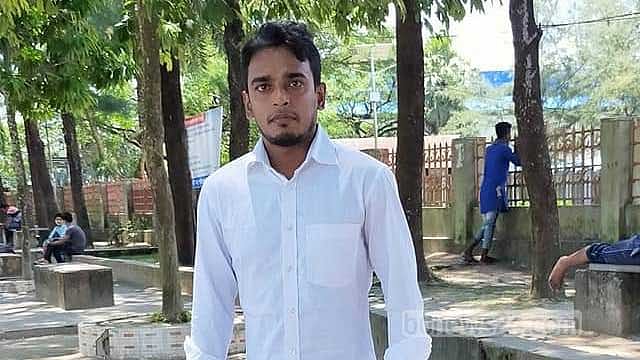 রাবির ভর্তি পরীক্ষায় ‘প্রক্সি’, গ্রেপ্তার বিসিএস কর্মকর্তা