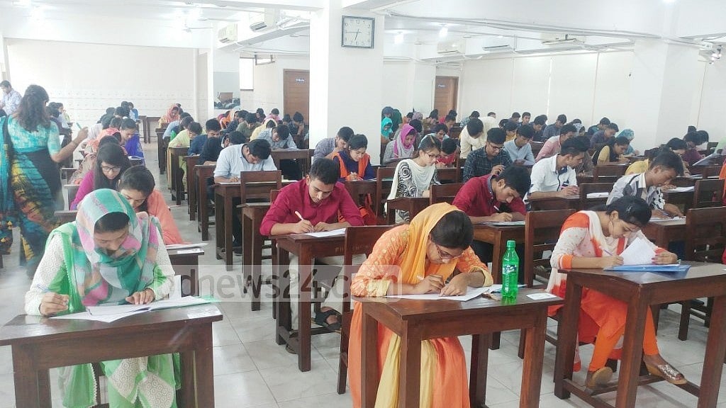 ২৪ বিশ্ববিদ্যালয়ের গুচ্ছ ভর্তি পরীক্ষায় এবার পরীক্ষার্থী ৩ লাখ