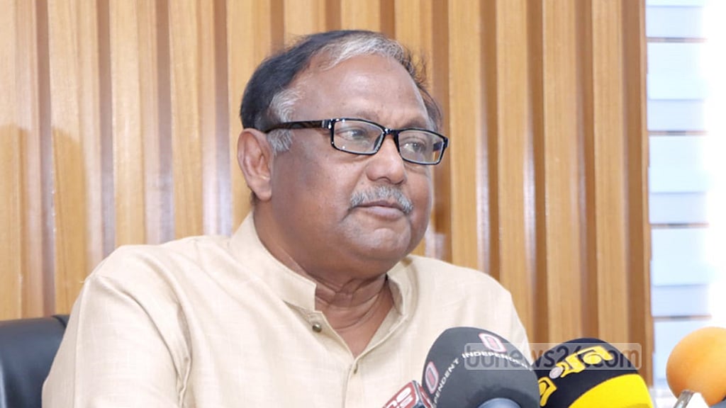 ‘সিন্ডিকেট’ ধরতে পারছেন না কেন, প্রশ্ন বাণিজ্যমন্ত্রীকে