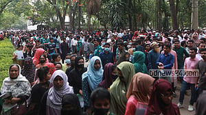 ভর্তি পরীক্ষার সময় ভিড় না করতে ঢাবি উপাচার্যের অনুরোধ