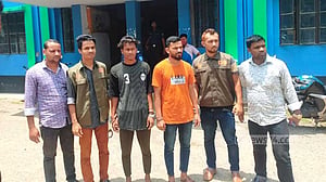 কুমিল্লায় আওয়ামী লীগ নেতা হত্যা: খাগড়াছড়ি থেকে ২ আসামি আটক