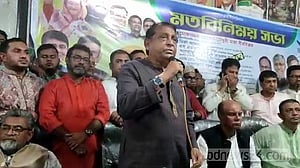 আওয়ামী লীগের থাকলে হিরো থাকবেন, না হলে জিরো: মায়া
