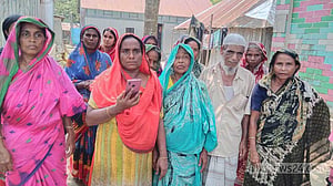 নরসিংদীতে নিখোঁজ শিশুর লাশ মিলল বাড়ির পাশে মেঘনায়
