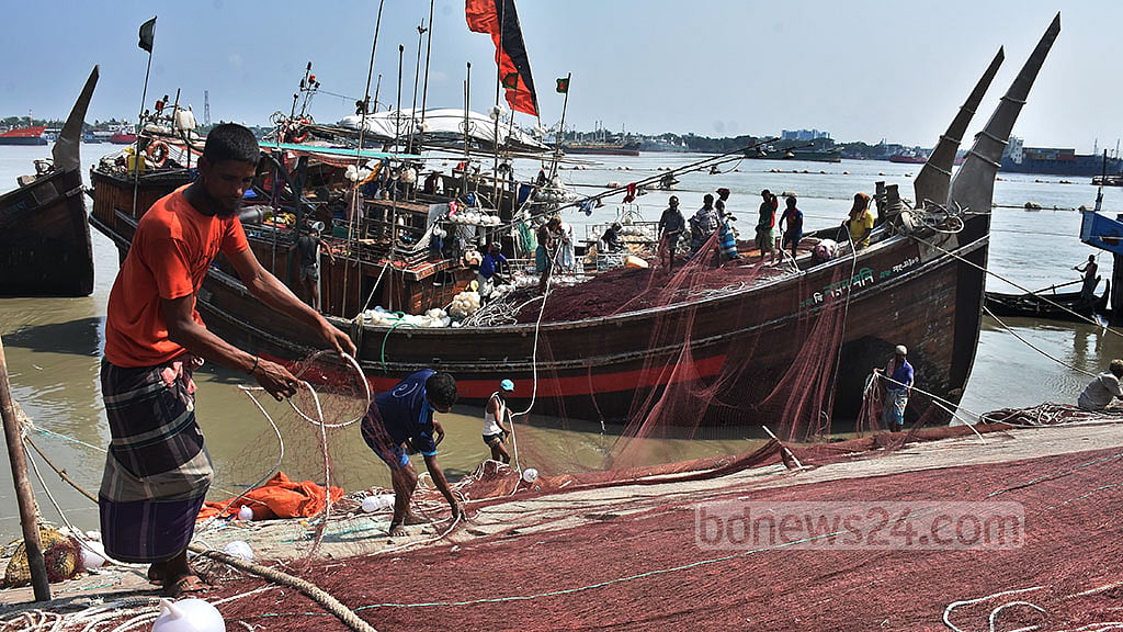 গভীর নিম্নচাপটি এগোচ্ছে ঘণ্টায় ১৭ কিলোমিটার গতিতে