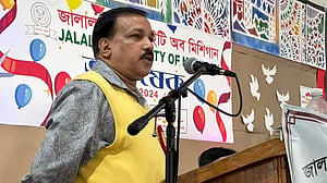 সিলেটে নৌকার আনোয়ারুজ্জামানের লড়াই ‘ছাত্রলীগের’ কুটুর সঙ্গেও?