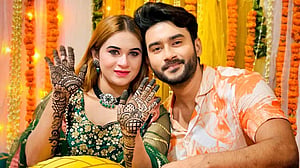 বাবা হলেন রোশান