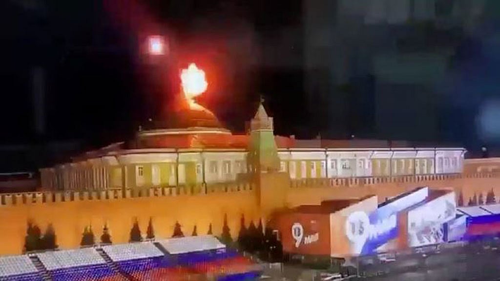 ক্রেমলিনে ড্রোন হামলা মস্কোর জন্য কতটা লজ্জার?