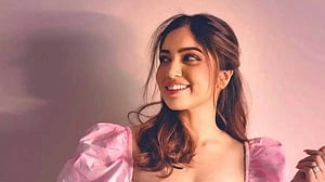 নিজেকে নিয়ে ভূমির যেখানে ভয়