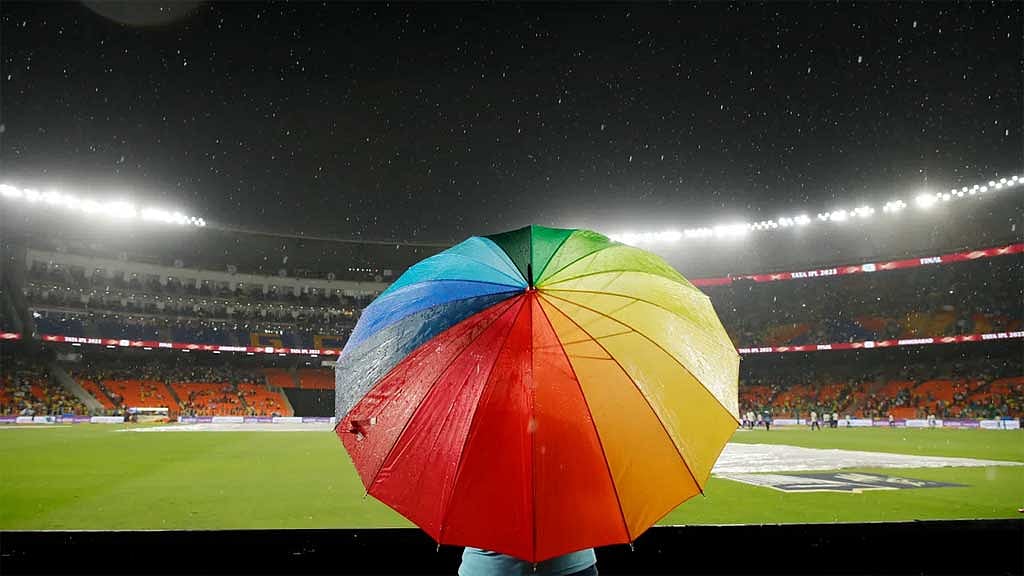 বৃষ্টির দাপটে রিজার্ভ ডেতে আইপিএল ফাইনাল